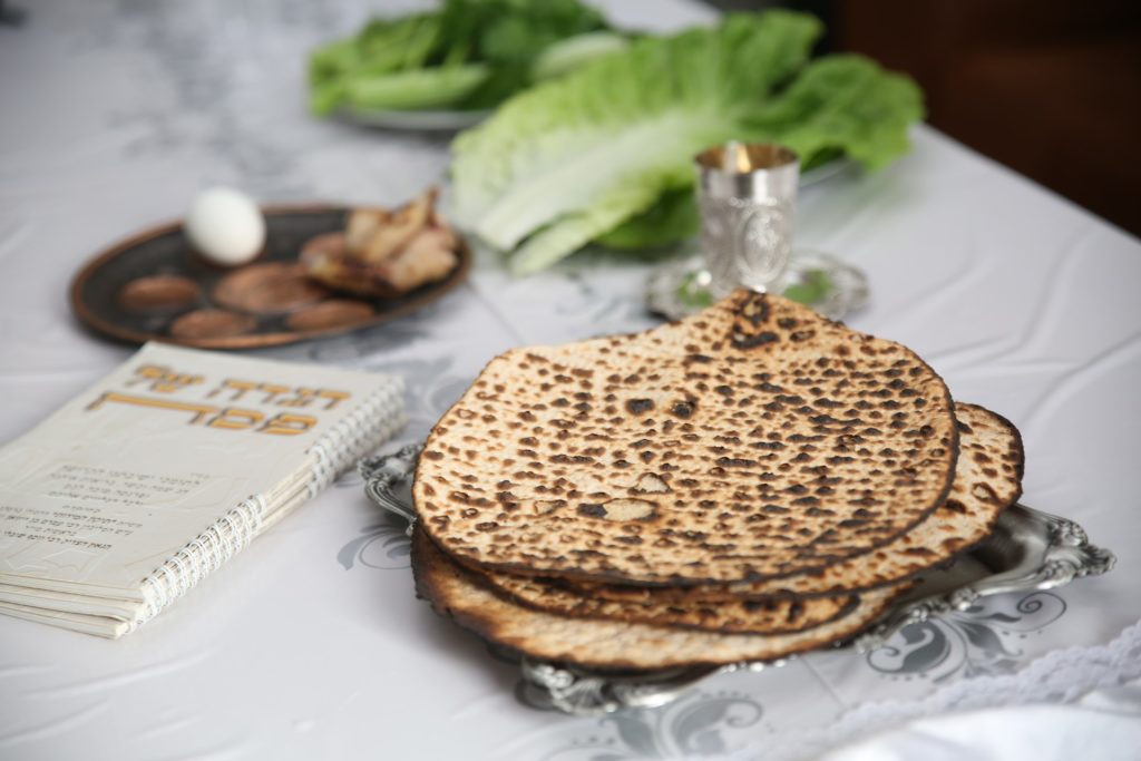 מצה שמורה חב"ד